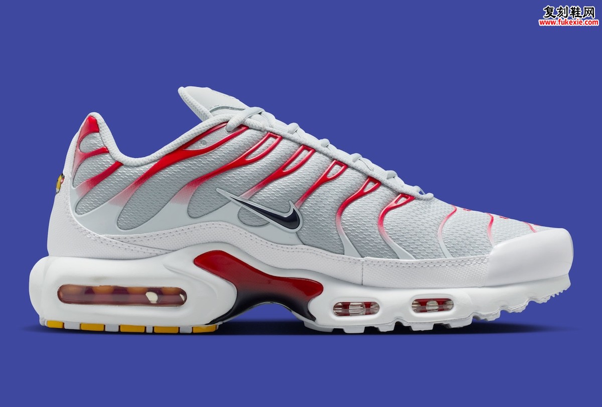 红白蓝三色重构经典轮廓：Nike Air Max Plus “USA” 2026年夏季发售前瞻