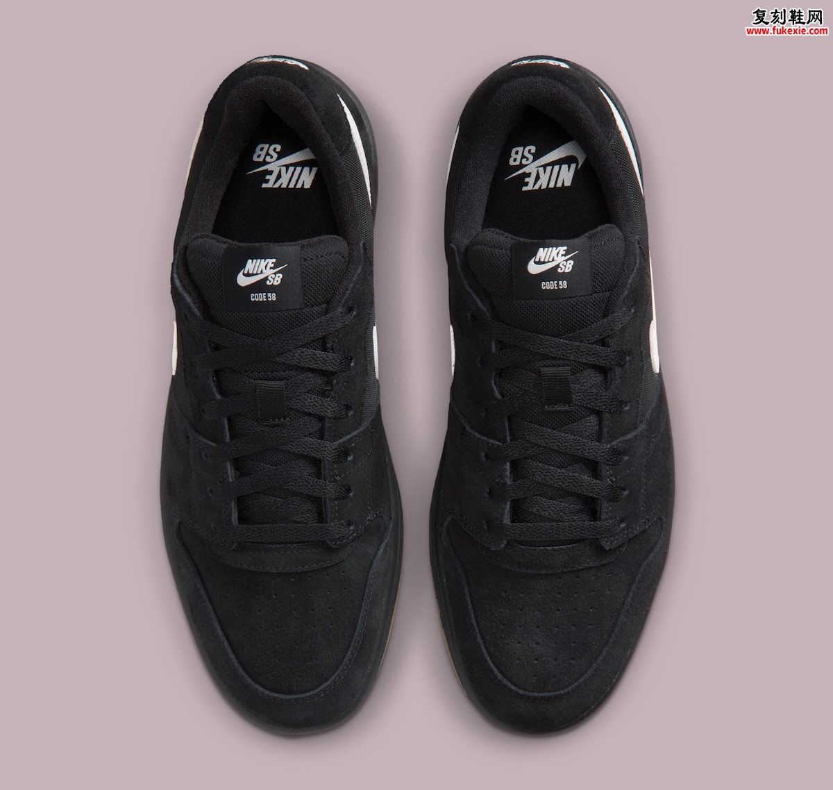 Nike SB Code 58 “Black Gum” 黑麂皮生胶底,2026夏季经典滑板公式回归插图3 Nike SB Code 58 “Black Gum” 黑麂皮生胶底,2026夏季经典滑板公式回归