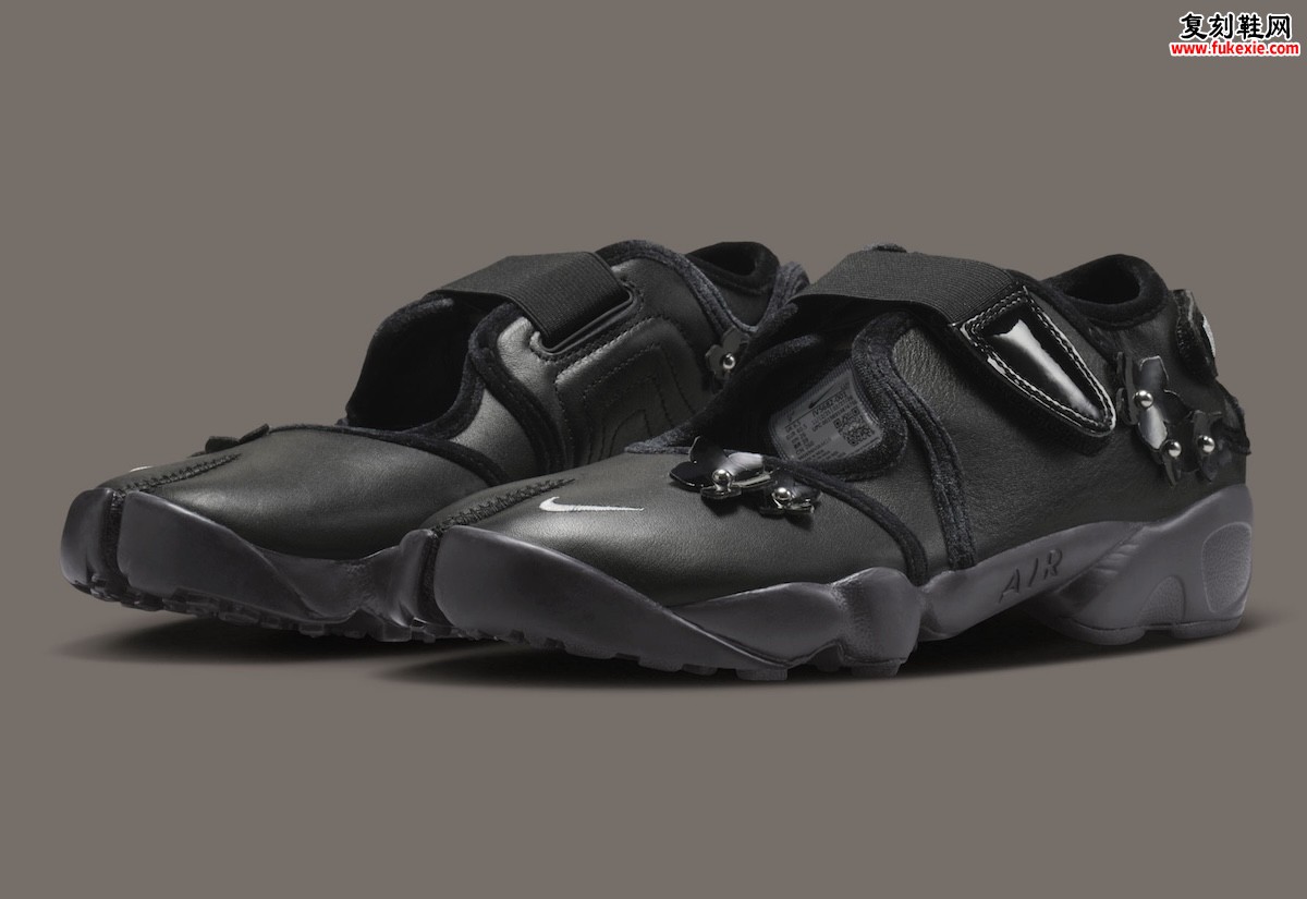1996年分趾异形回归：Nike Air Rift “Black Flowers” 黑色漆皮花卉刺绣女款凉鞋，2026夏季发售缩略图