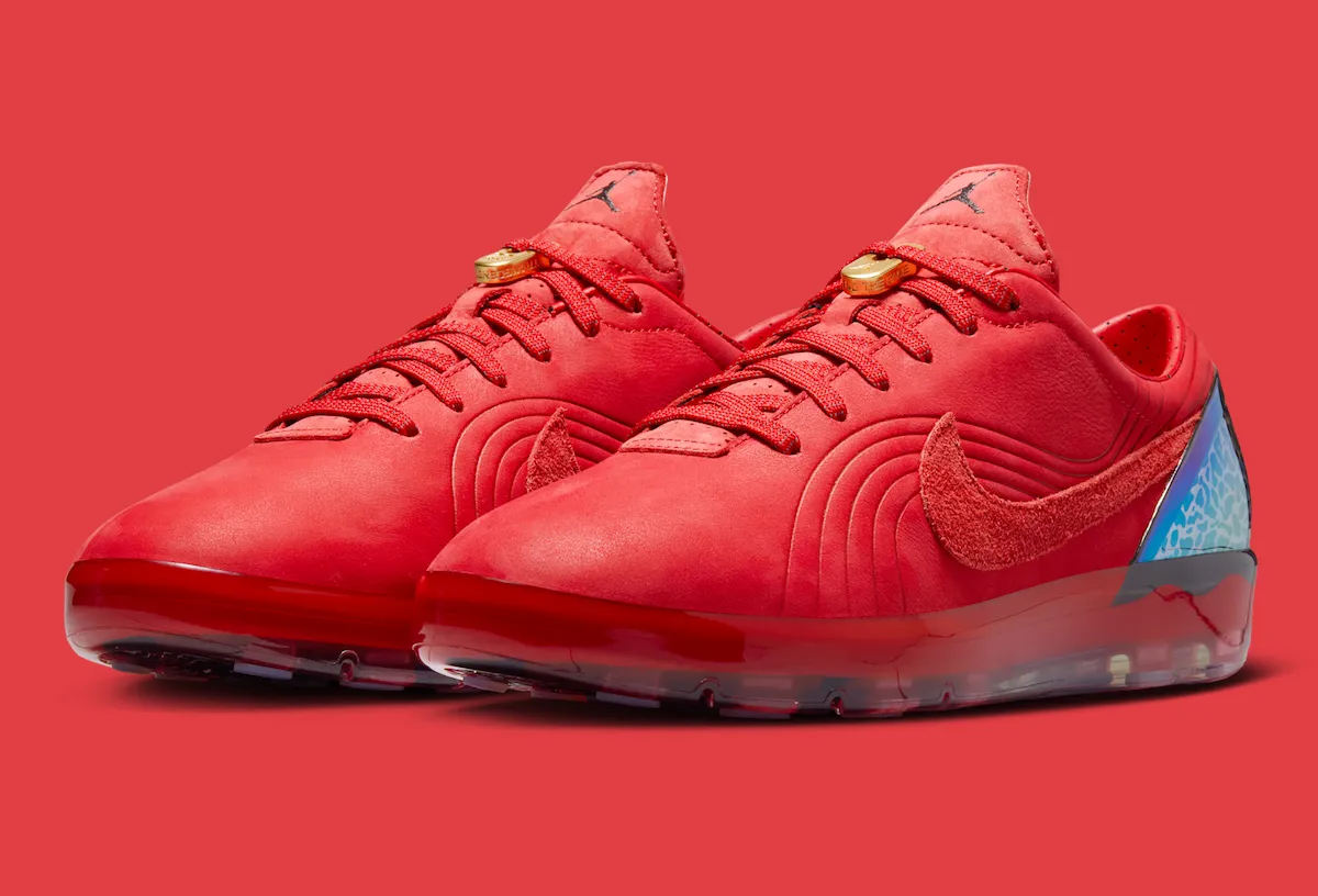 Jordan x Nike Cryoshot “University Red” 官方图释出，2026世界杯期间发售，定价210美元缩略图