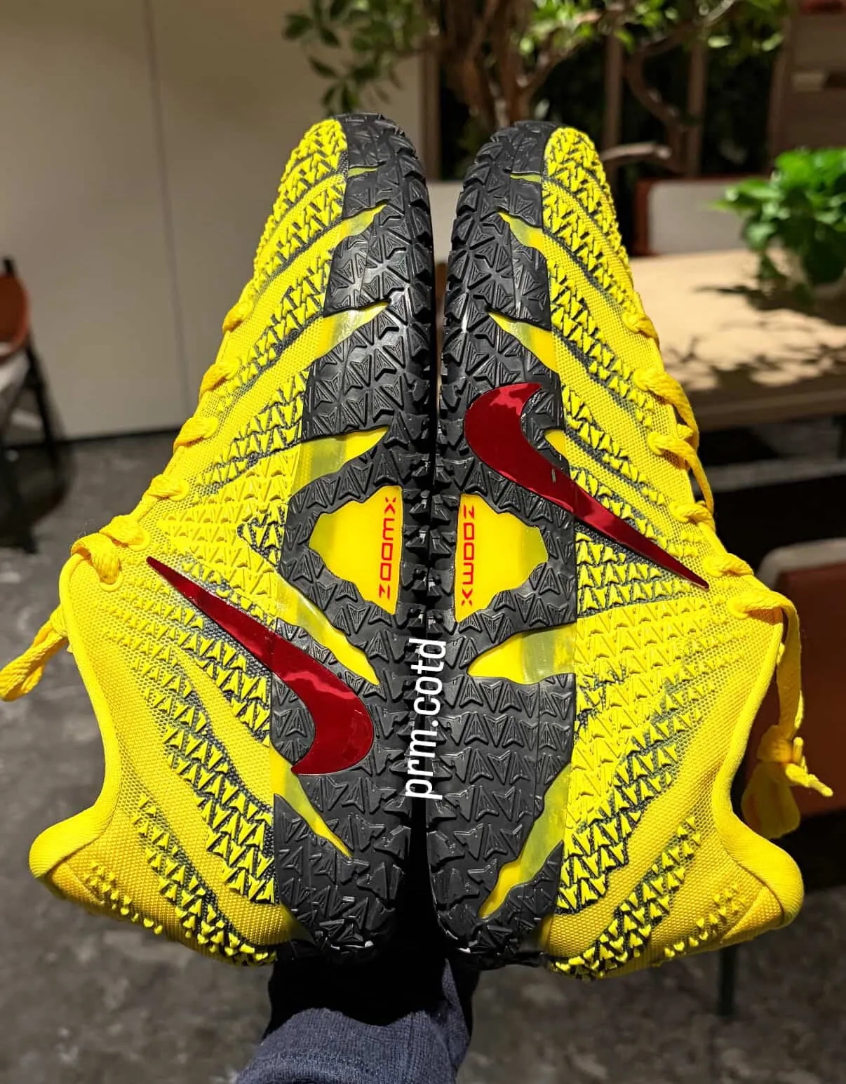 亮黄鞋身搭配爪痕覆面设计搭载ZoomX缓震升级：Nike Ja 3 “Let Me Be Ja” 明年春季正式发售