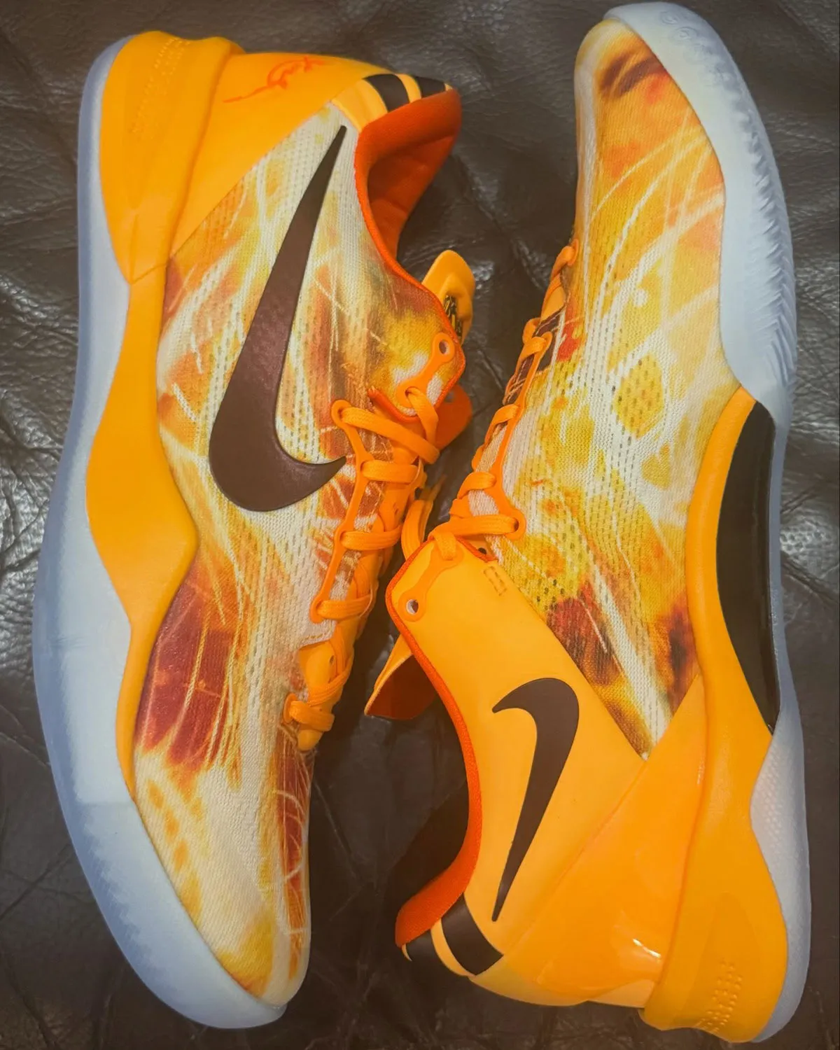 Nike Kobe 8 Protro “Shanghai Fireworks”科比8 Protro上海烟火2026复刻回归,11月11日发售插图2 Nike Kobe 8 Protro “Shanghai Fireworks”科比8 Protro上海烟火2026复刻回归,11月11日发售