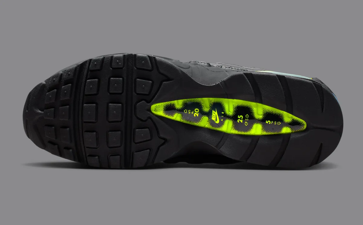 Nike Air Max 95 Big Bubble “Harajuku”atmos联名Nike Air Max 95“HRJK”曝光，2025年重磅来袭