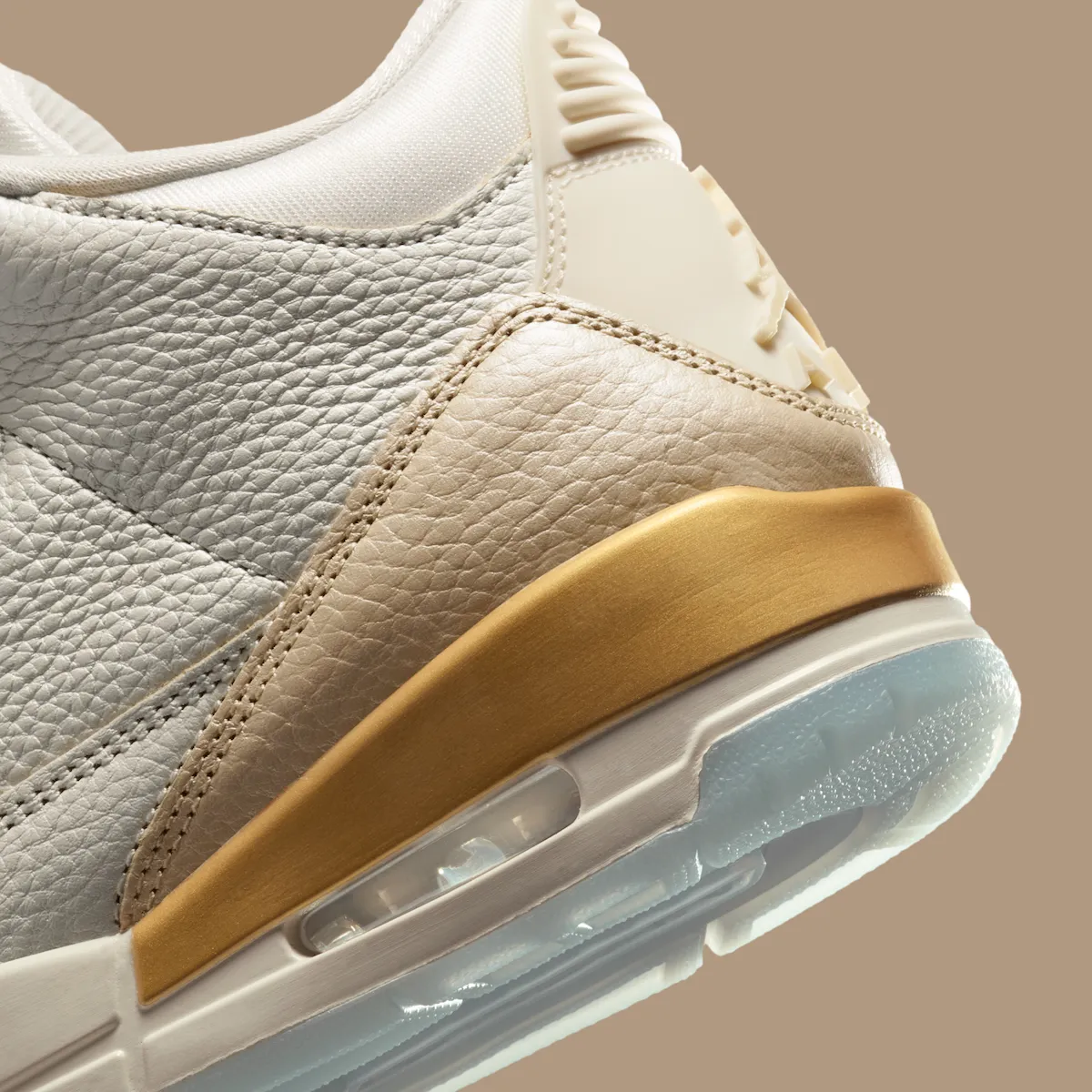 Air Jordan 3 '香槟与生蚝' 2025年假日季发布:女性专属奢华鞋款深度解析与选购指南