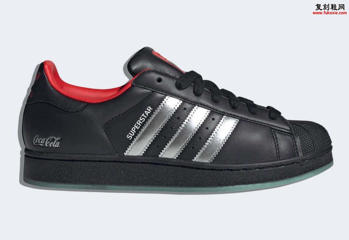 Inside The Coca-Cola x adidas 2026 Collection 可口可乐x阿迪达斯2026春季联名系列预览