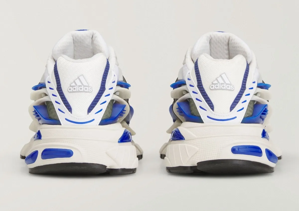 菲董与阿迪达斯全新联名鞋款Adistar Jellyfish“皇家蓝”配色定档2026年2月全球发售