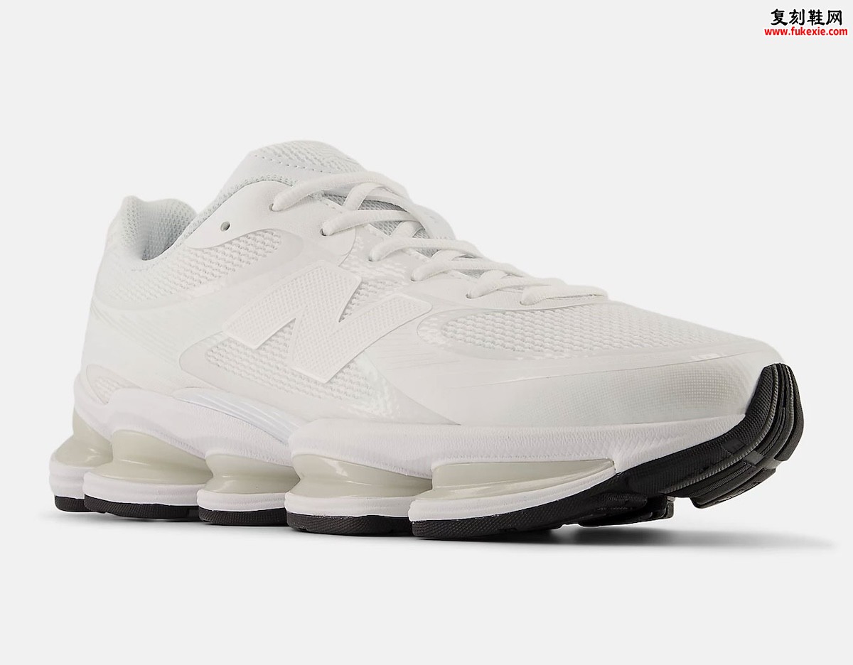 New Balance 2000 Surfaces in “Sea Salt” New Balance 2000海盐配色2025年秋季上市
