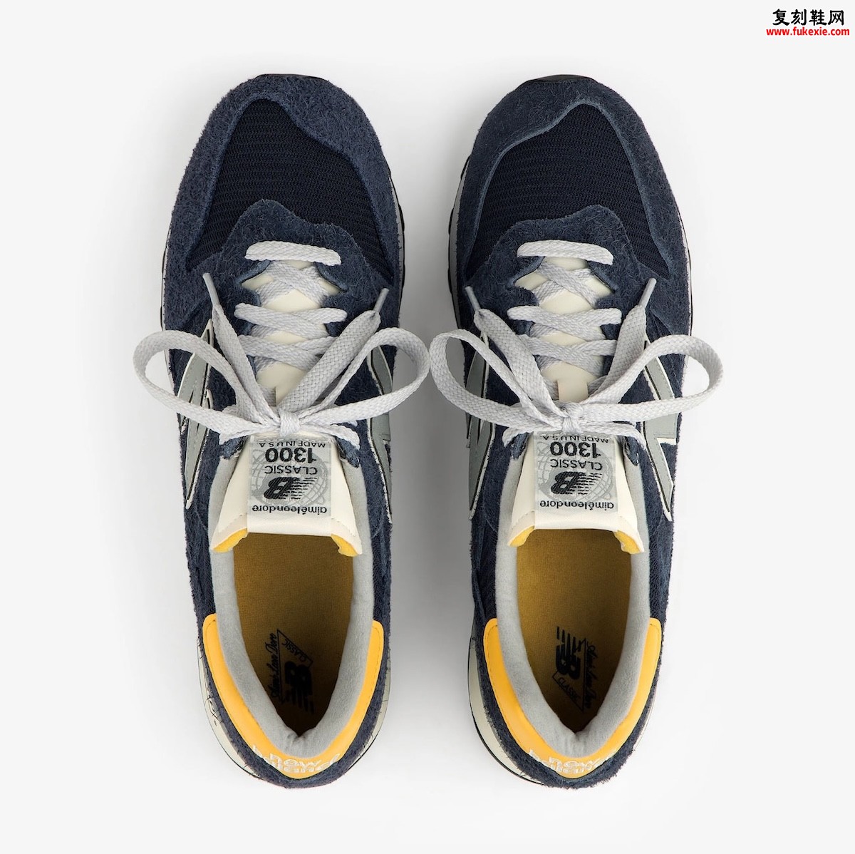 Aimé Leon Dore 联名 New Balance 1300“海军蓝”发售，复古跑鞋演绎质感学院风