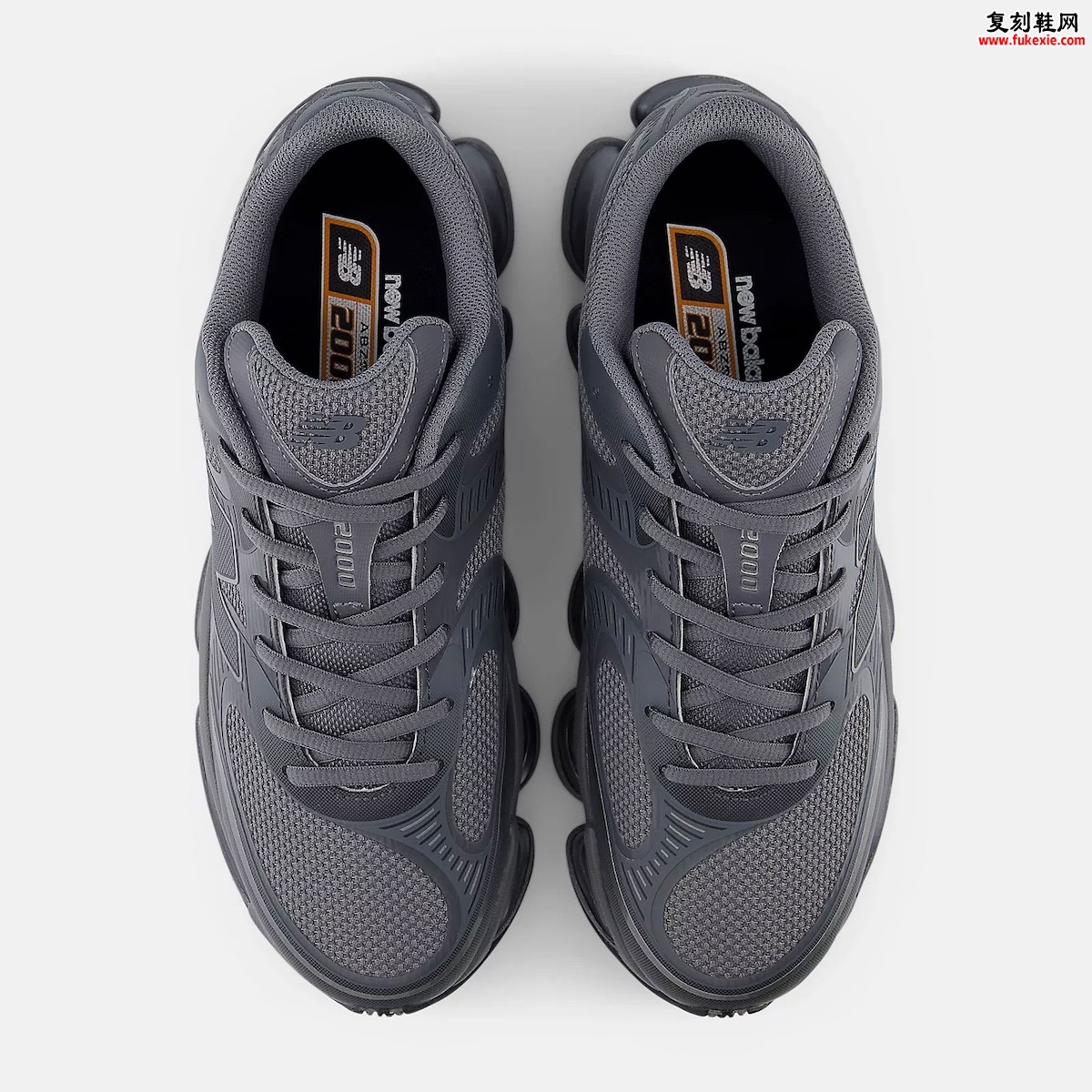 New Balance 2000 “Dark Grey”New Balance 2000深灰配色2025秋季上市