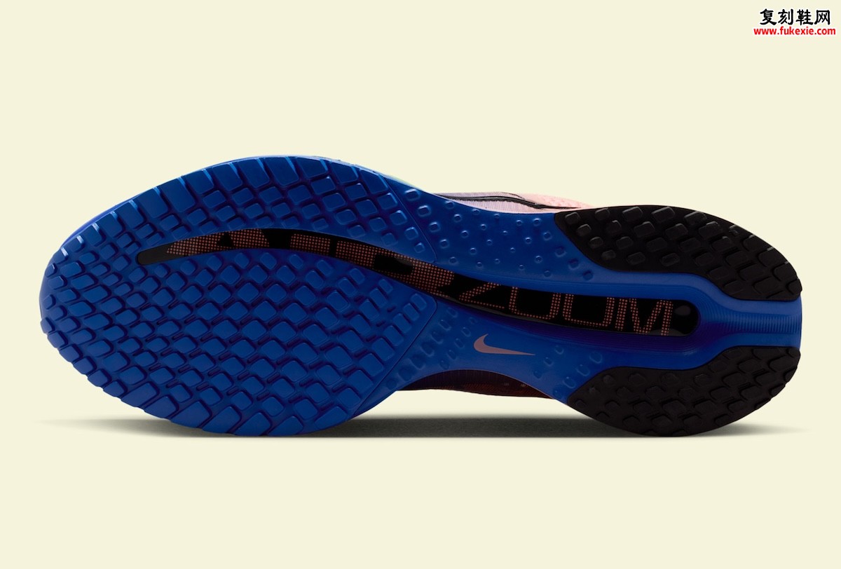 Nike Pegasus Premium “Racer Blue/Atomic Pink” 竞速蓝原子粉分割撞色,2026年7月1日发售插图5 Nike Pegasus Premium “Racer Blue/Atomic Pink” 竞速蓝原子粉分割撞色,2026年7月1日发售