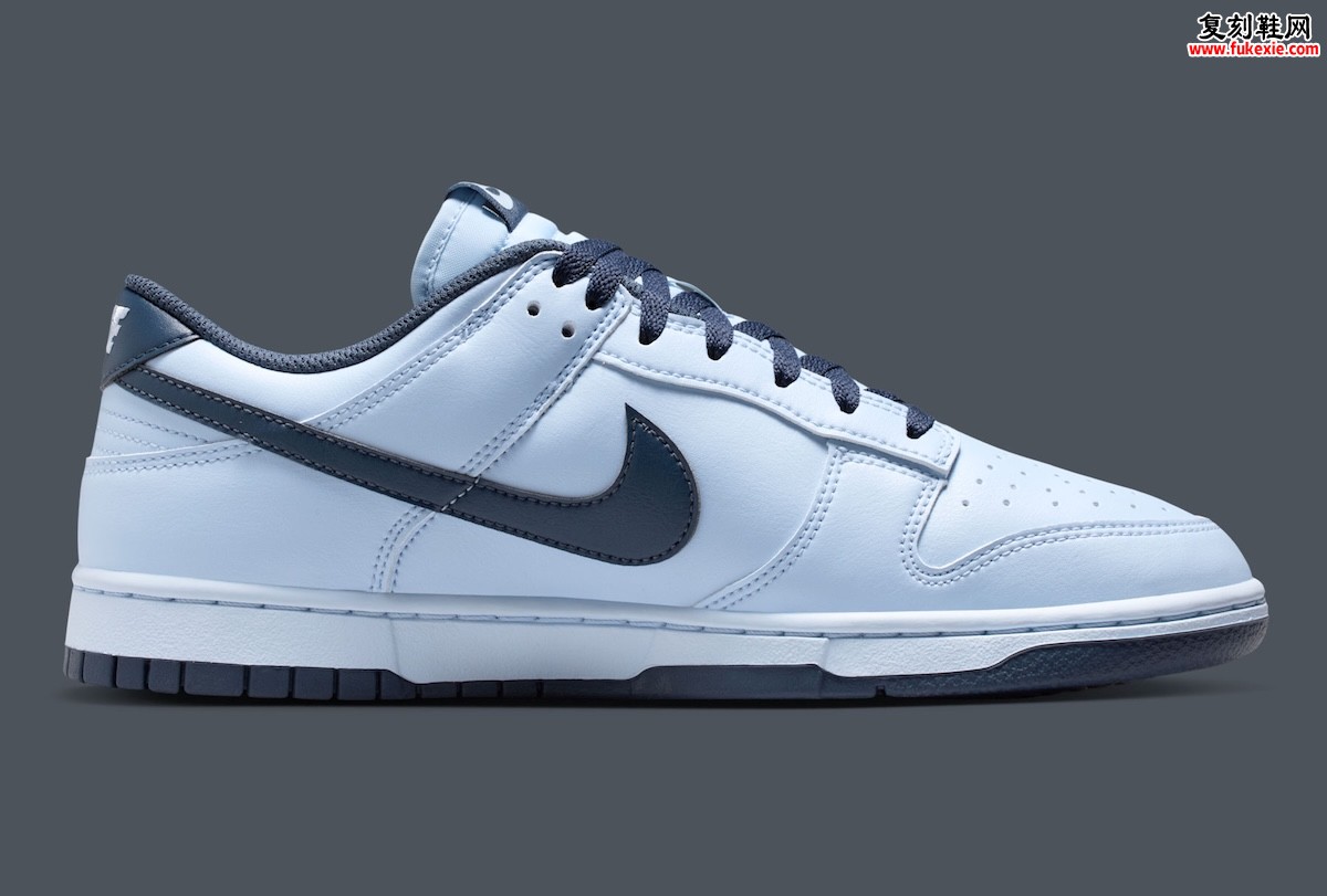 Nike Dunk Low“氢蓝”2026夏季发售，双蓝色调拼接白色中底营造清爽质感