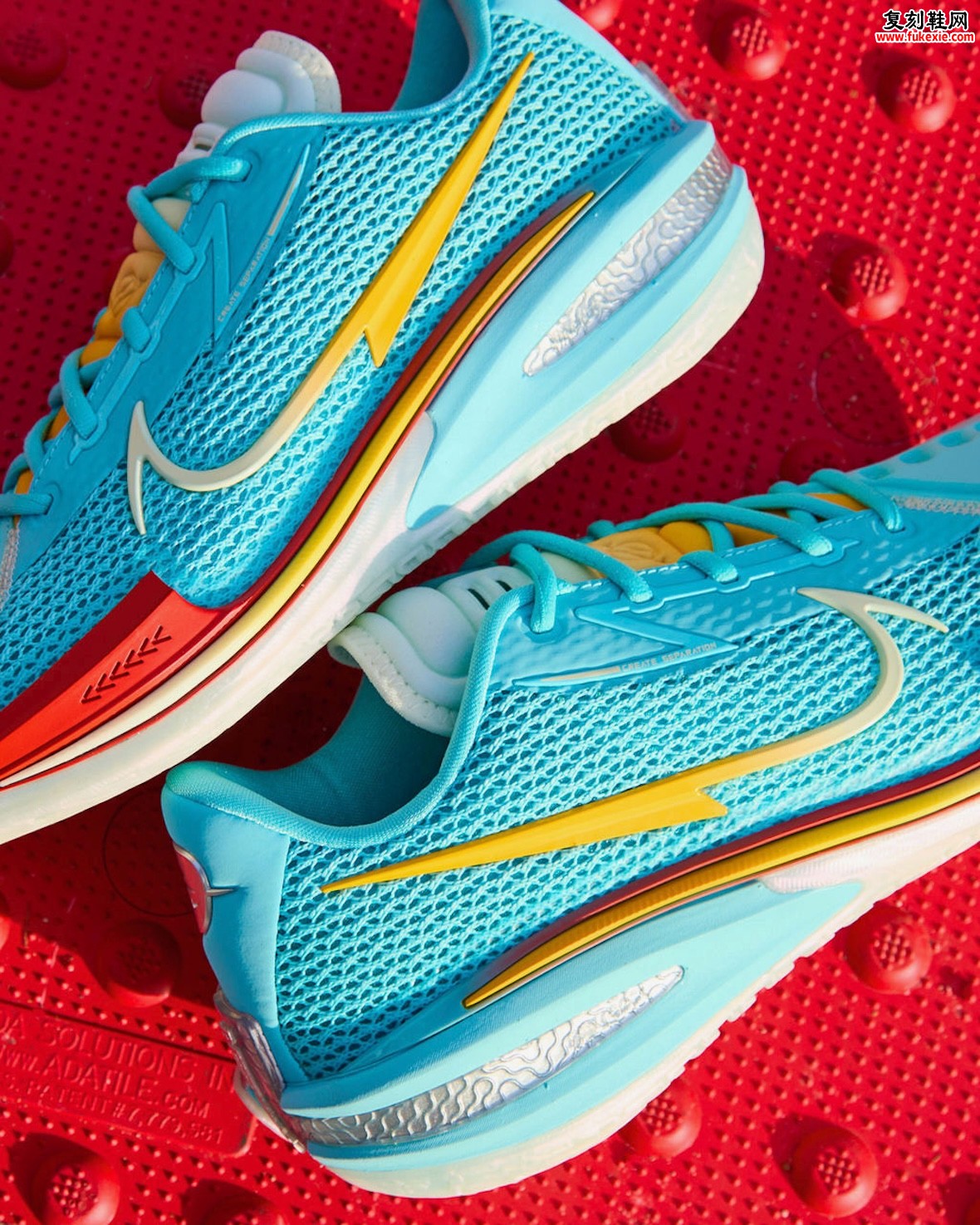 Dylan Harper 联名 Titan x Nike GT Cut 1 “Bleached Aqua” 漂白水绿配色，6月1日 Foot Locker 抢先发售