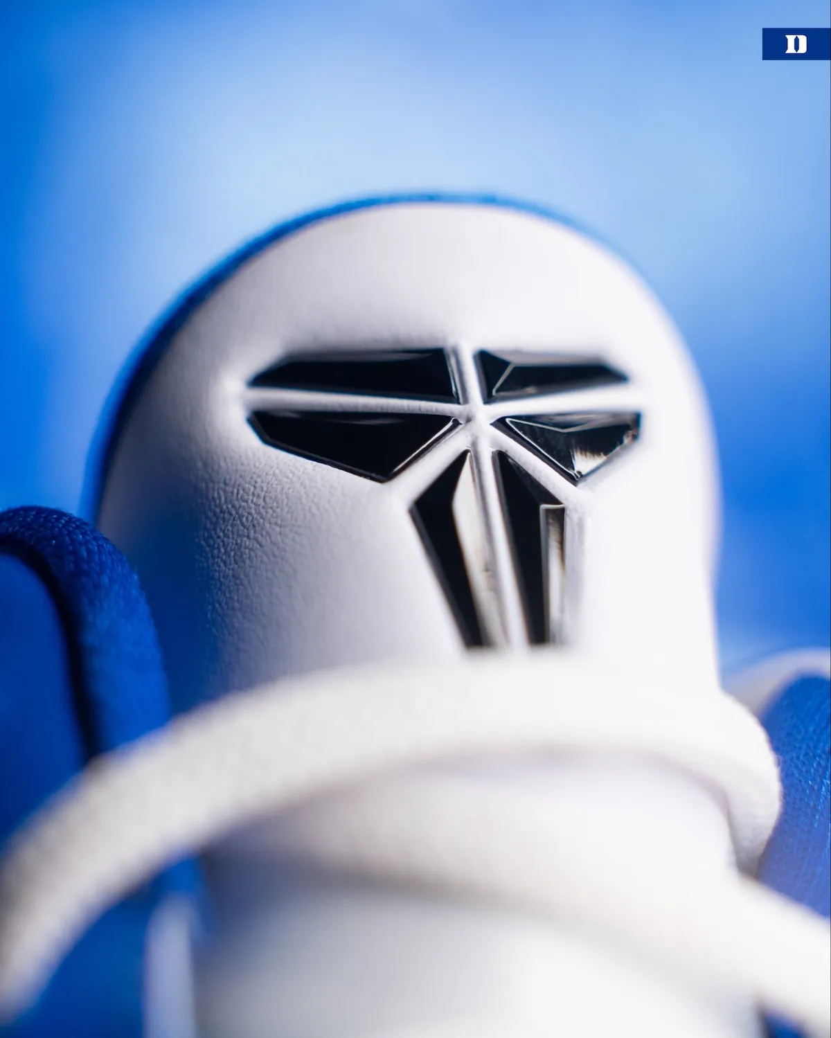 杜克女篮再获专属Kobe 5 Protro 白蓝配色致敬曼巴精神与蓝魔荣耀