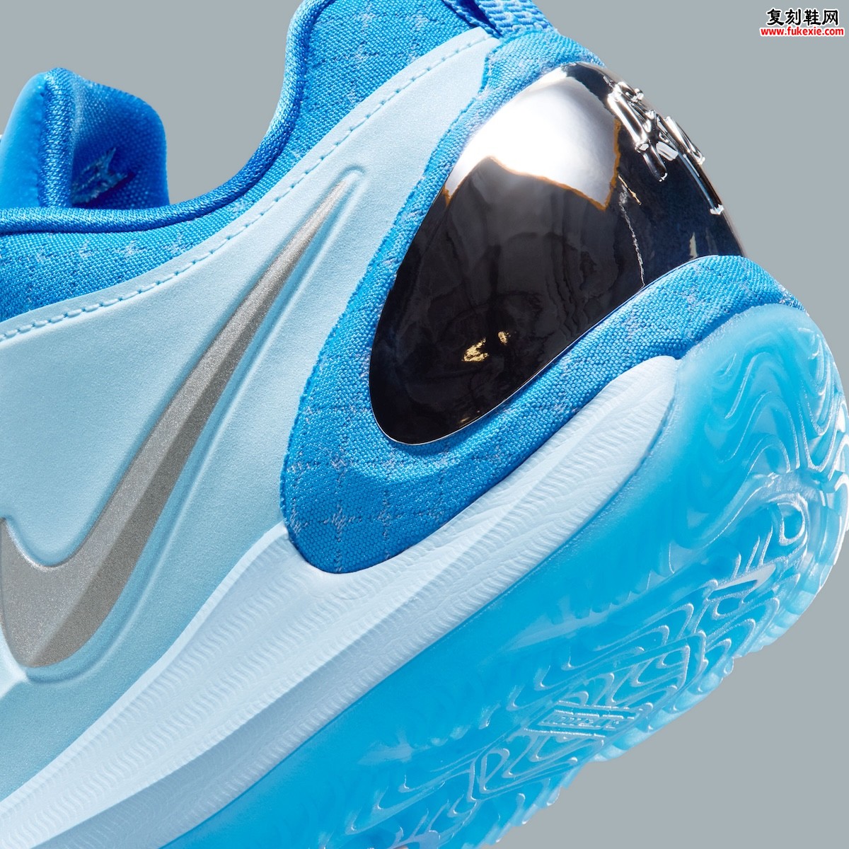 A'ja Wilson第二代签名鞋Nike A'Two Still Loading冰蓝水晶金属银配色5月21日发售
