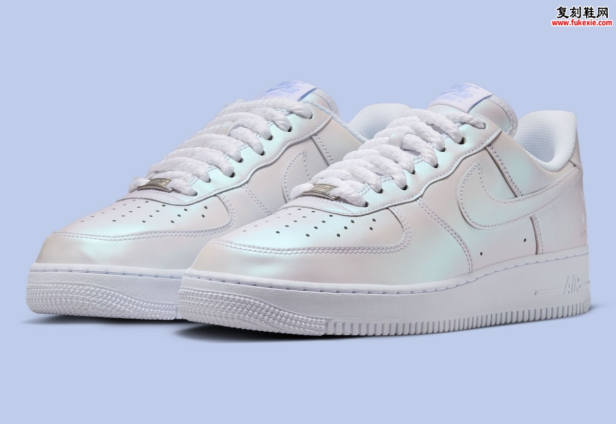 莫兰特Nike Air Force 1 Low珍珠白配色曝光，珠光鞋面配夜光细节与编织鞋带，2026年7月正式发售缩略图