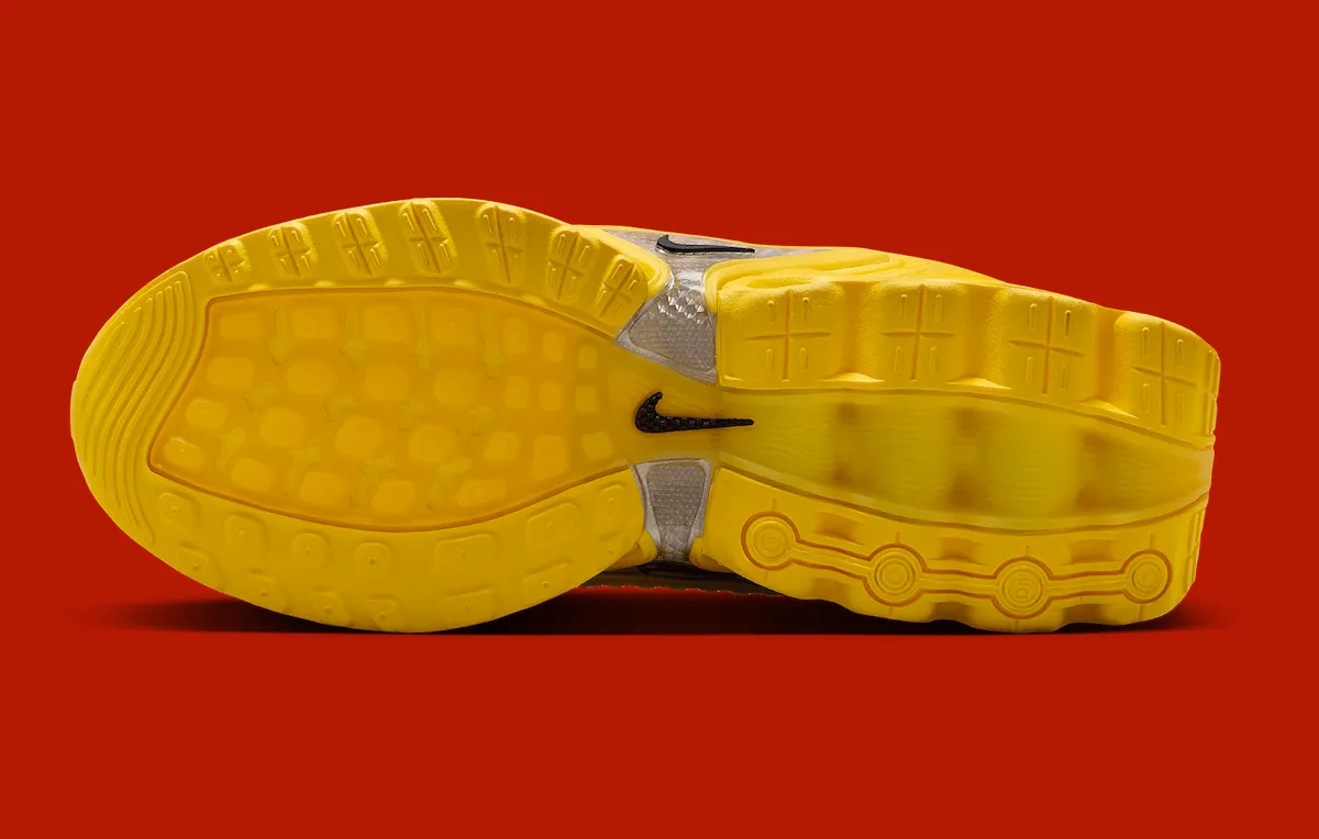 LEGO x Nike Air Max Dn “Tour Yellow” 联名鞋款深度解析：积木美学与运动科技的跨界狂想