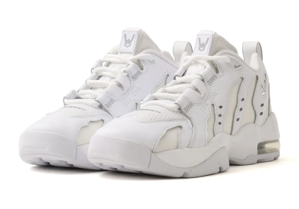 Nike Air DT Max 96 Low “White/Metallic Silver”白金属银配色正式定档2026年7月发售低帮复古橄榄球训练鞋缩略图