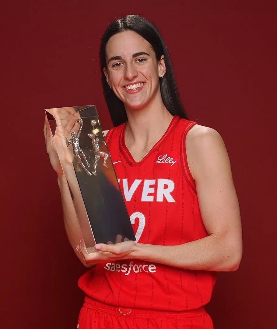 Caitlin Clark x Nike Kobe 5 Protro “Rookie of the Year”凯特琳·克拉克专属科比5代