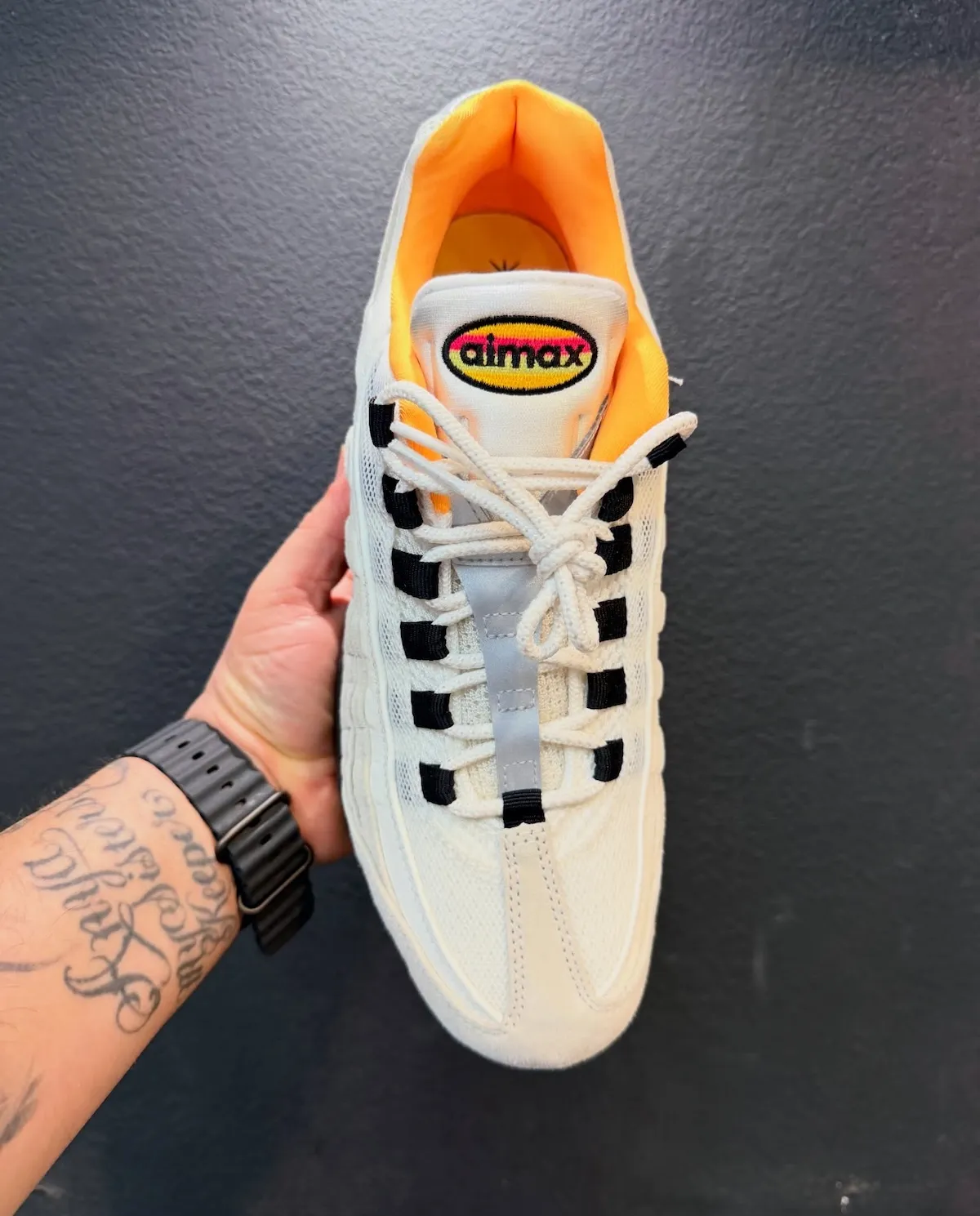 Club 58 x Nike SB Air Max 95 “Sail”曝光Club58联名Nike SB Air Max 95世界杯2026秋季发售