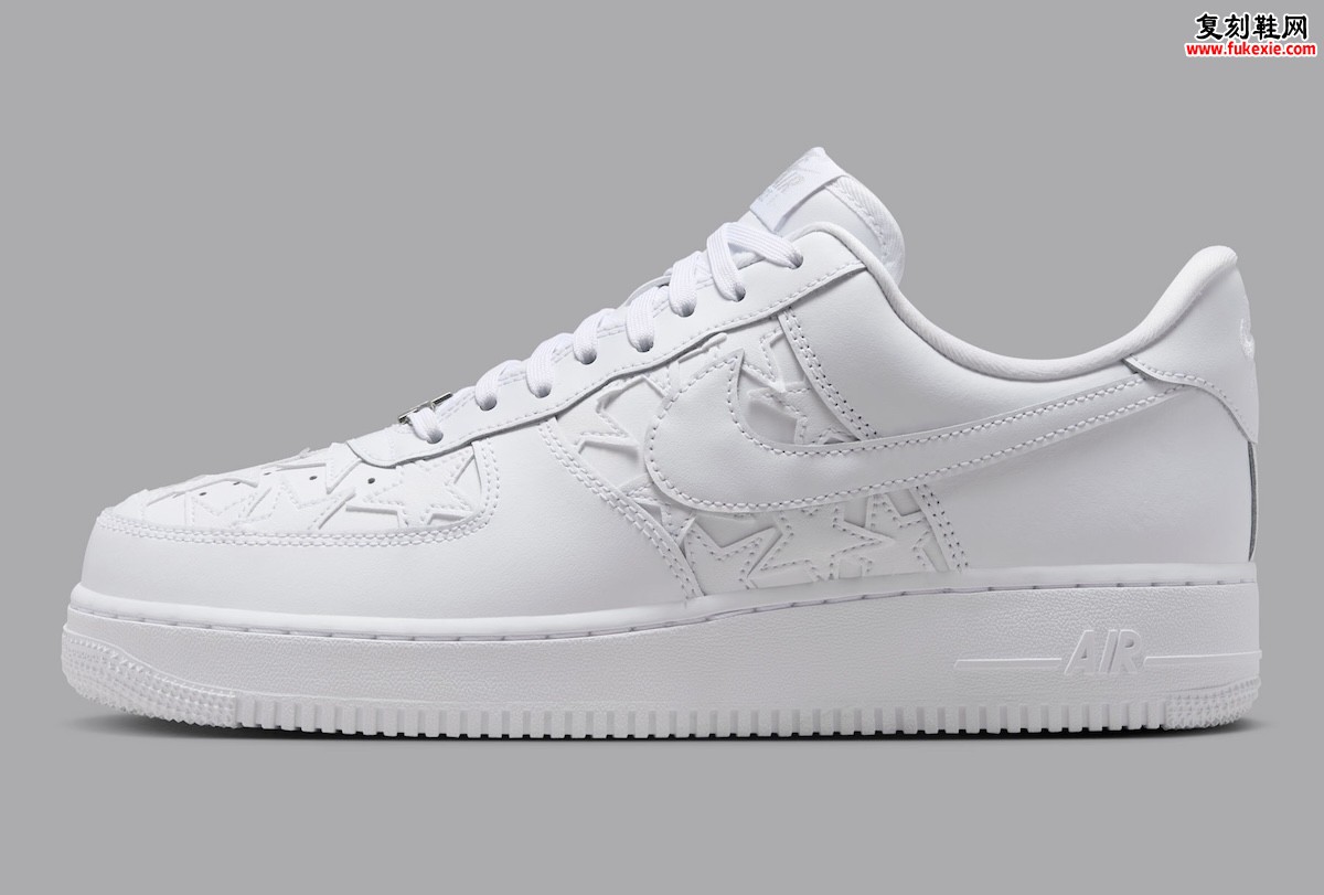 Nike Air Force 1 Low “White Stars” 全白鞋身暗藏立体星星刺绣，2026夏季发售