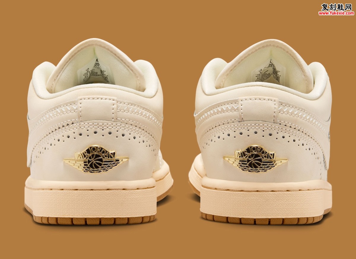 女款AJ1 Low Brogue布洛克雕花鞋，奶油白皮革桃色绳带流苏，金色点缀，2026夏发售
