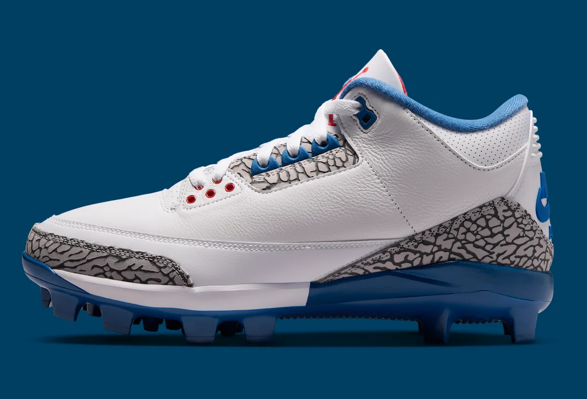 致敬经典,Air Jordan 3 MCS “True Blue” 棒球鞋钉七月发售全解析插图1 致敬经典,Air Jordan 3 MCS “True Blue” 棒球鞋钉七月发售全解析