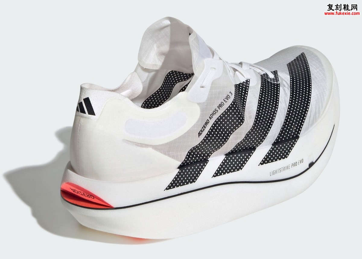 阿迪达斯Adizero Adios Pro EVO 3发泡黑科技，97克极致轻量与双碳柱ENERGYRIM系统