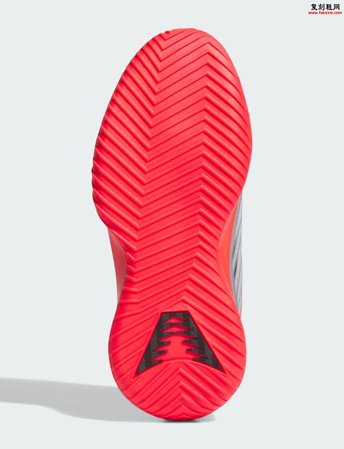 华子支线首发!adidas Believe That 1 “Georgia” 佐治亚红银配色深度评测插图5 华子支线首发!adidas Believe That 1 “Georgia” 佐治亚红银配色深度评测