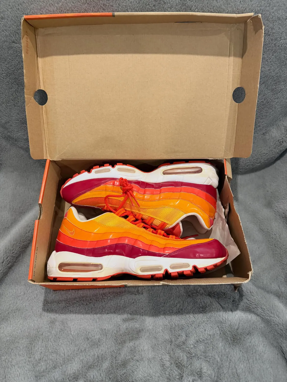 Nike Air Max 95 Human Torch 霹雳火配色2027夏季重磅回归 神奇四侠漫威联名 Big Bubble
