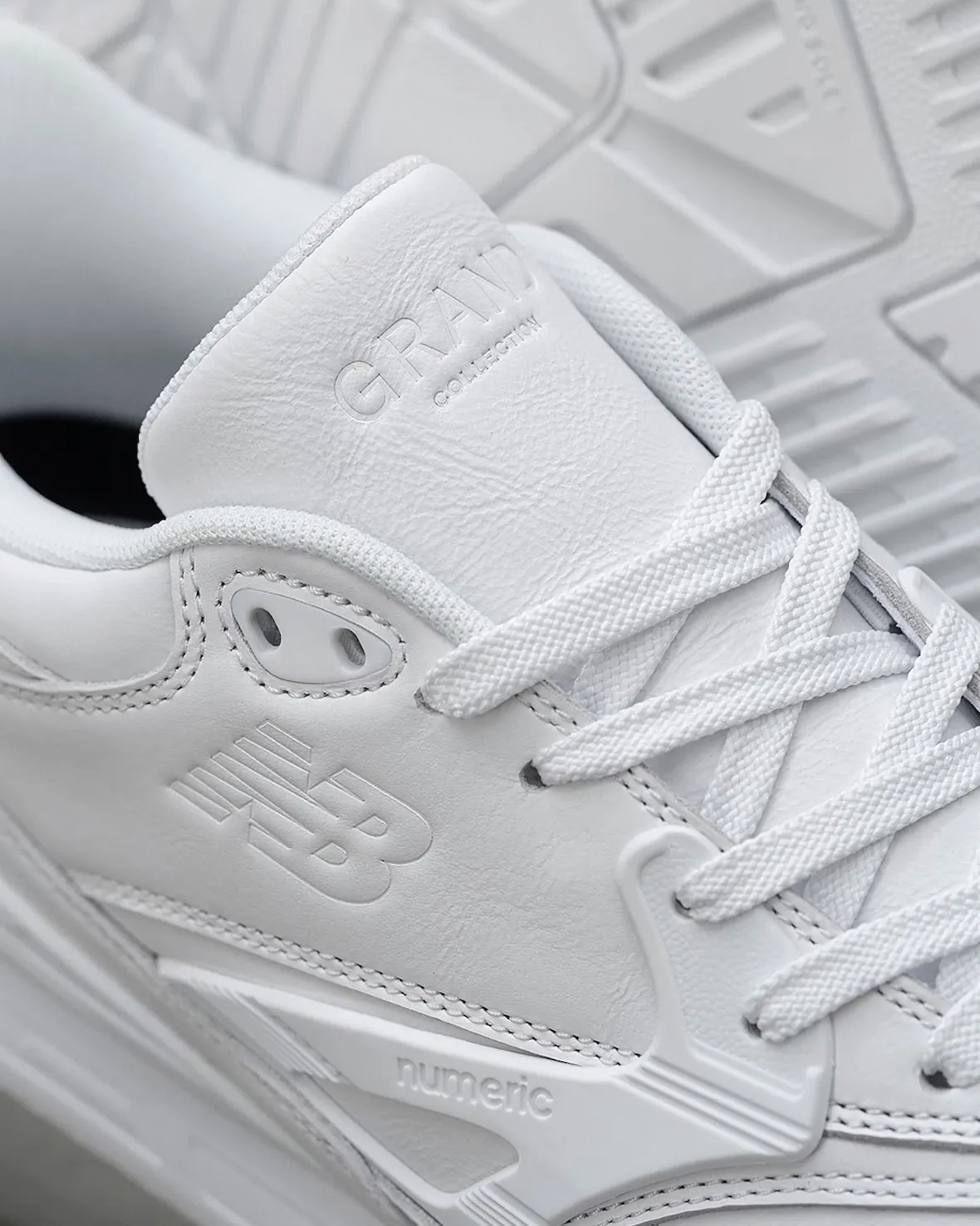 Grand Collection联名New Balance 770发售在即 复刻鞋网独家解析极简滑板新作
