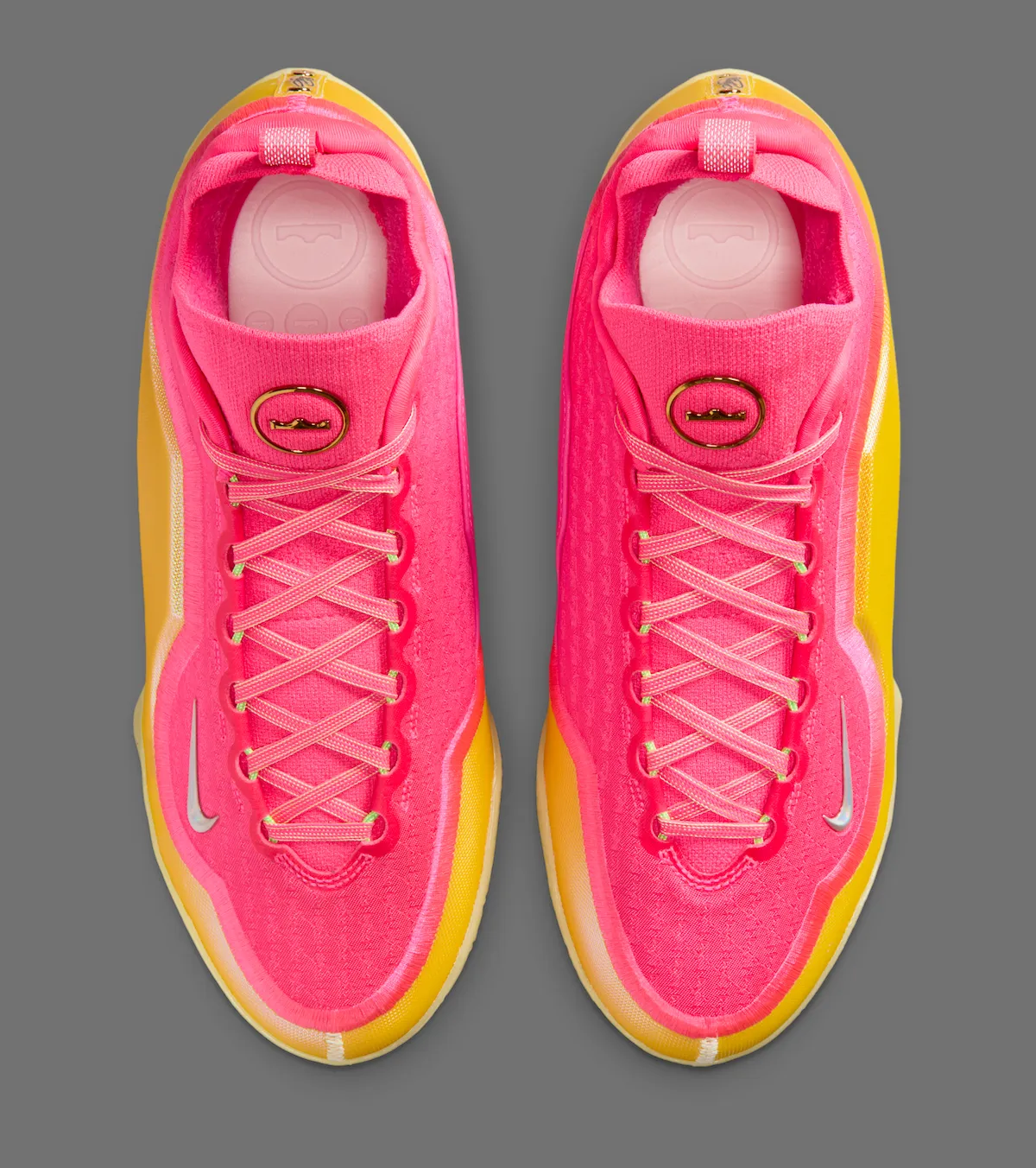 粉金碰撞下的历史回响:Nike LeBron 23 Elite ‘Good Intentions’ 以迈阿密色调致敬“决定一”十五周年