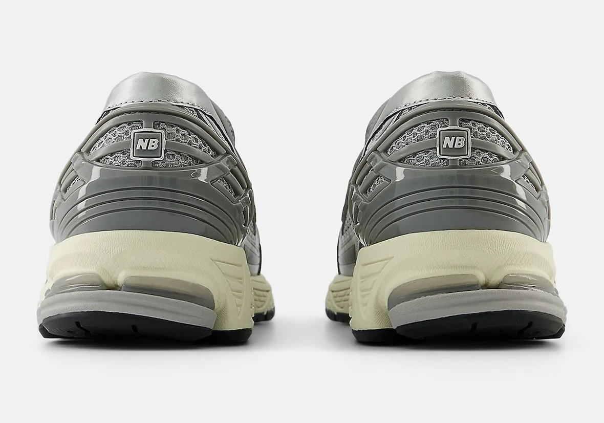 New Balance 1906L金属银乐福鞋7月7日补货，乐福运动混血设计重塑通勤美学