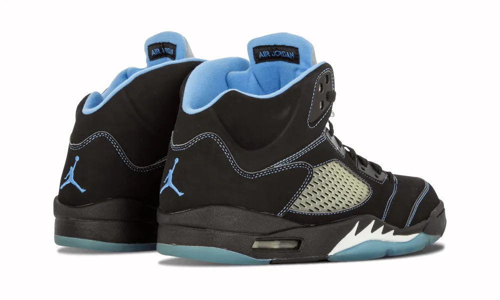 经典黑蓝浪潮再临：Air Jordan 5 ‘Black/University Blue’ 二十周年纪念版定档2026年8月复刻