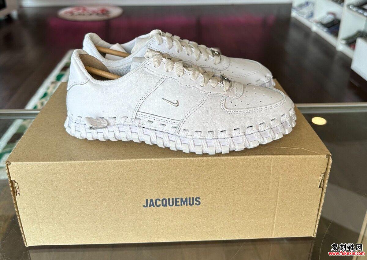 抢先欣赏 JACQUEMUS X NIKE J FORCE 1 LOW “WHITE WOVEN”