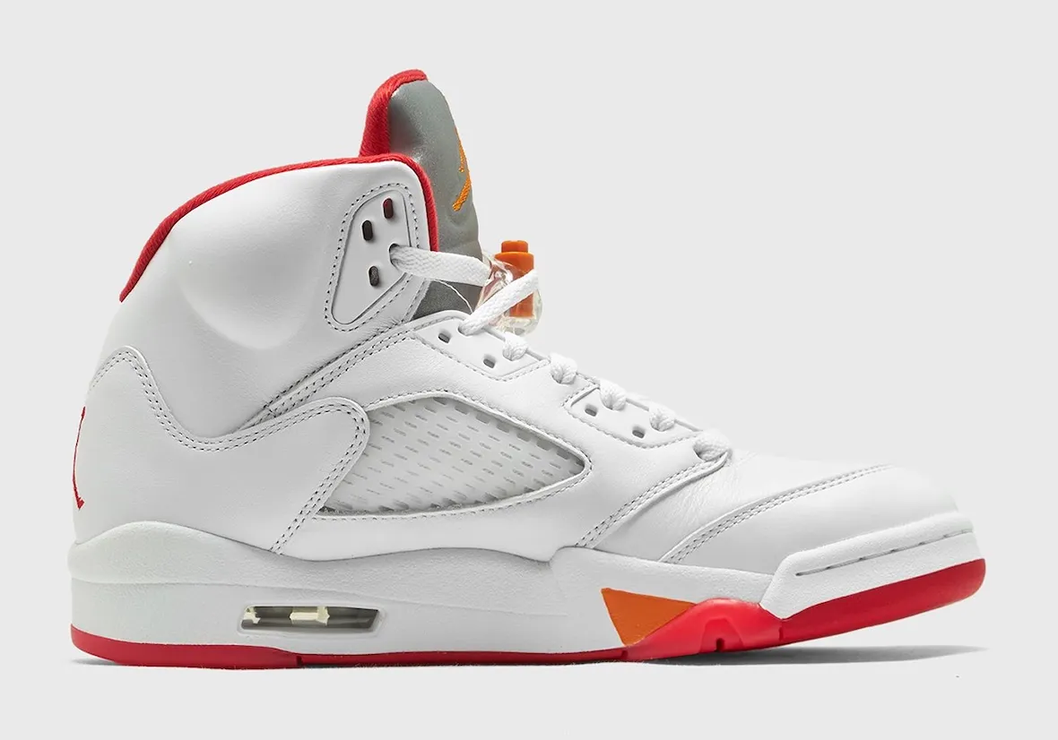 Air Jordan 5 “Sunset”致敬二十年前那道日落光芒！Air Jordan 5 女子专属橙红渐变配色9月25日回归