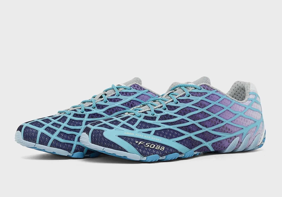 Bad Bunny新联名翻出adidas千禧年档案，F50足球鞋混搭Ghost Sprint跑鞋七月发售