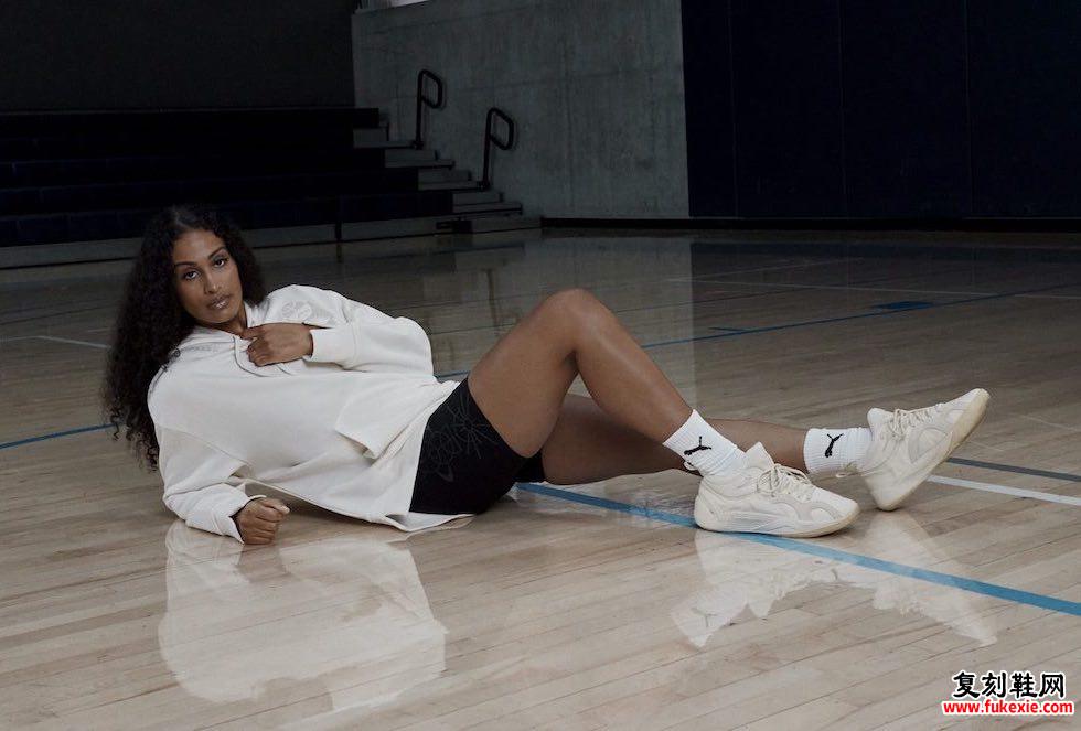 SKYLAR DIGGINS-SMITH X PUMA TRC BLAZE COURT NU 将于 9 月 25 日发售