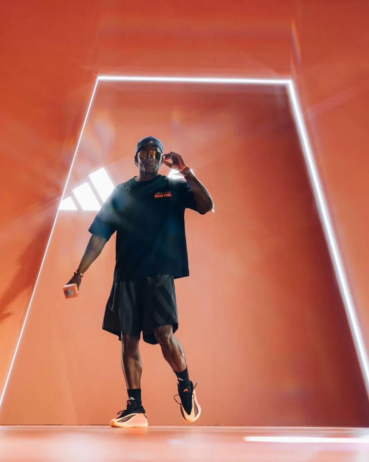 adidas Anthony Edwards 2 “With Love”adidas安东尼·爱德华兹二代“With Love”篮球鞋发布