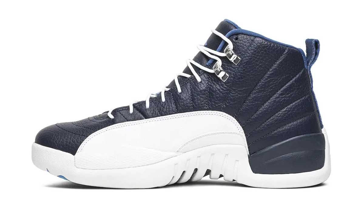 Air Jordan 12 “Obsidian” Air Jordan 12 Obsidian白蓝撞色旭日旗刺绣搭载全掌Zoom碳板科技