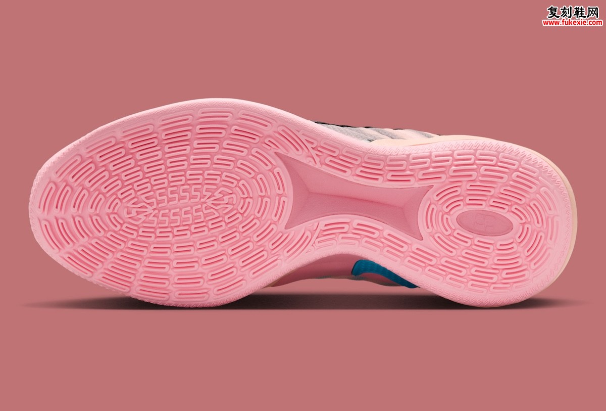 耐克Sabrina 3「绯红粉彩」配色亮相 粉蓝渐变设计诠释女性篮球美学