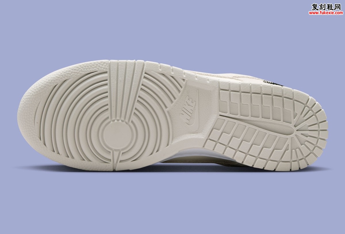 Nike Dunk Low SE“Sail/Vast Grey”2026夏季发售,金属银小钩点缀极简中性美学