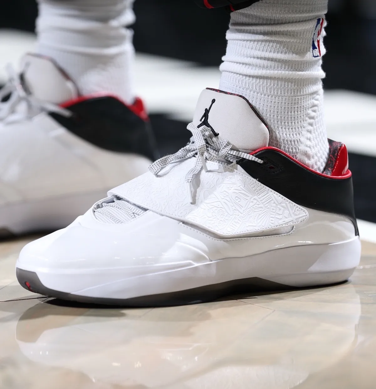 乔丹未来战靴Air Jordan 4020 阿德巴约赛场首秀 融合AJ40平台与AJ20档案设计