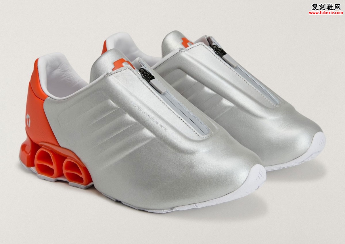 Miaou联乘adidas复古千禧足球风潮，拉链版Megaride S2液态银极光蓝双色齐发