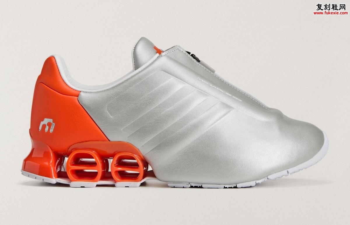 Miaou联乘adidas复古千禧足球风潮，拉链版Megaride S2液态银极光蓝双色齐发