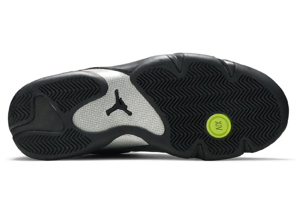 Air Jordan 14 “Chartreuse” 浅石墨灰翻毛皮鞋身搭配荧光绿点缀致敬法拉利设计美学，2027年春季传奇回归