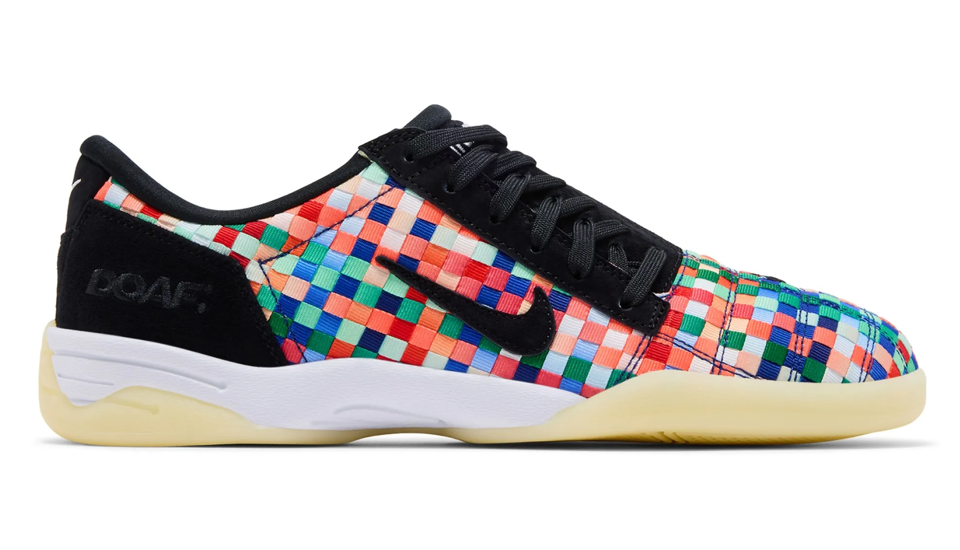 DOAF x Nike Total 90 “Beautiful Game”DOAF联名GOAT释出Nike Total 90‘美丽足球’ 全球300双7.14发售插图3 DOAF x Nike Total 90 “Beautiful Game”DOAF联名GOAT释出Nike Total 90‘美丽足球’ 全球300双7.14发售