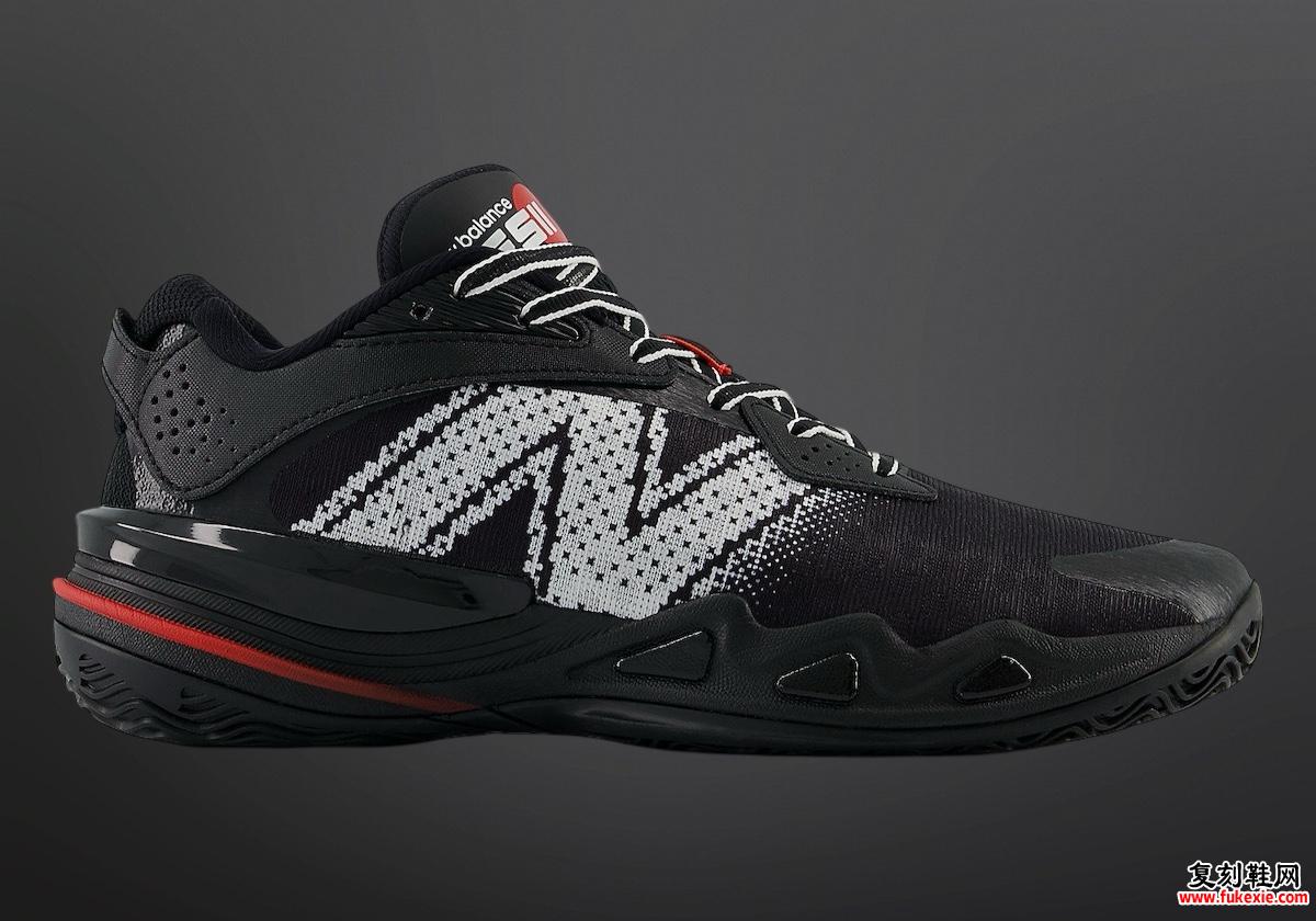 TYRESE MAXEY 和 NEW BALANCE 推出 HESI LOW V2 一起欣赏