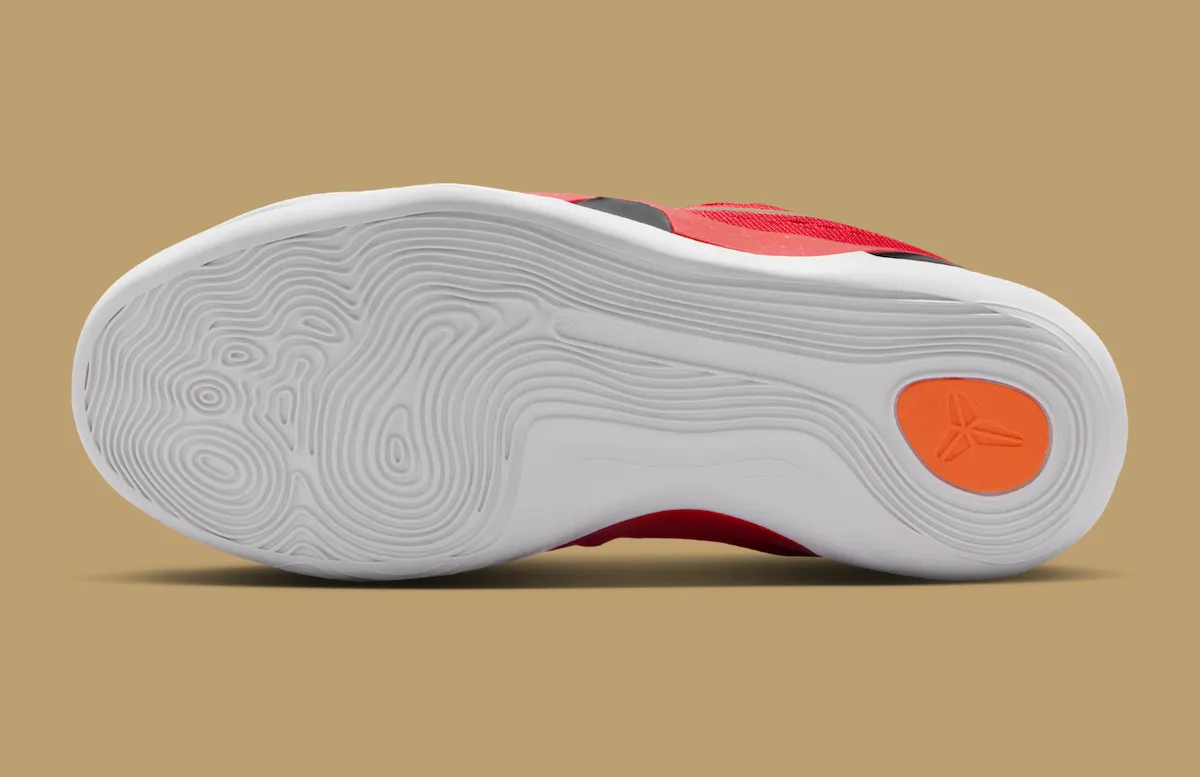 Nike Kobe 9 EM Low Protro “China”科比9代中国复刻版11月22日发售 金色刺绣延续曼巴精神