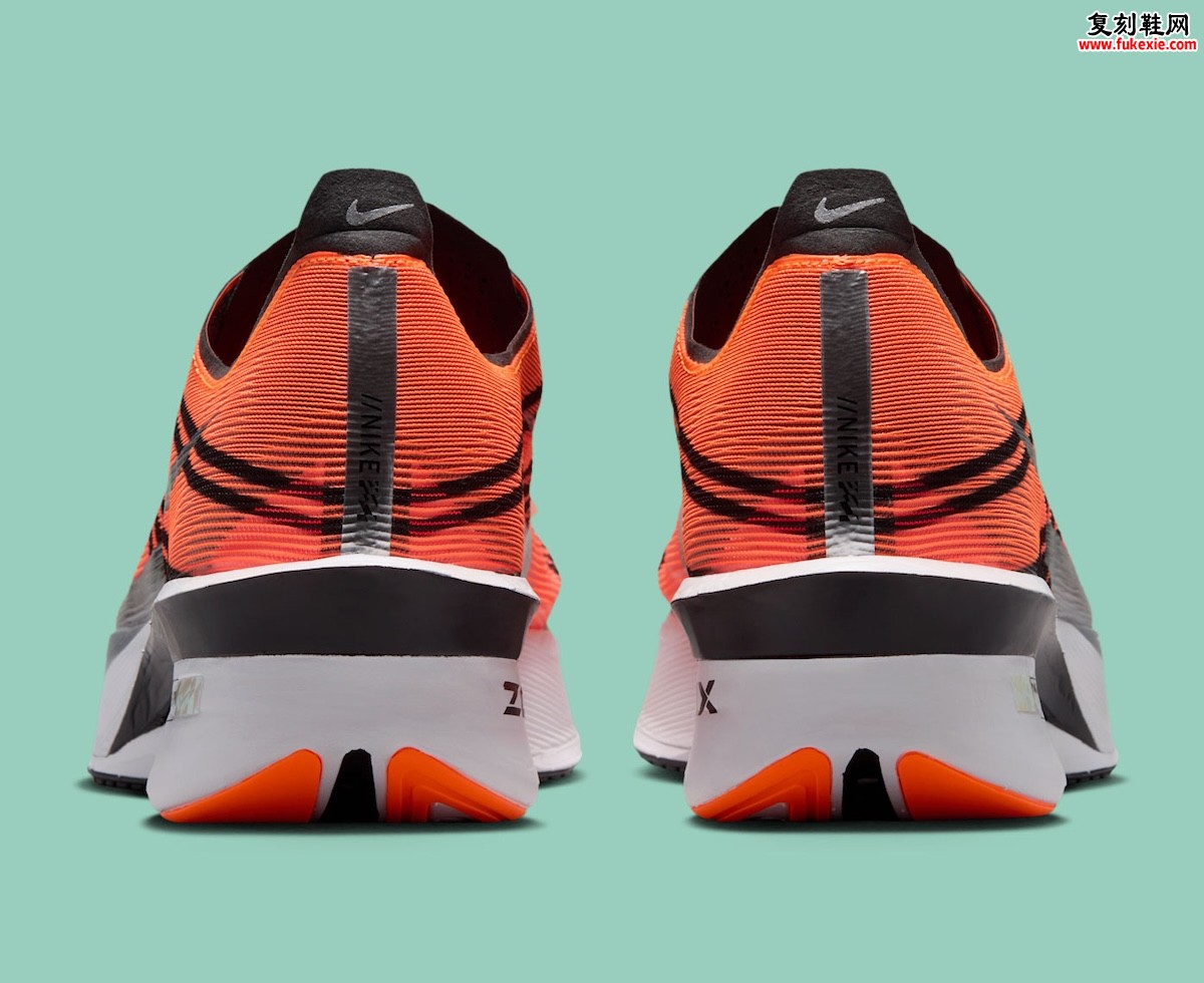 Distance 全新联名 Nike 推出 ZoomX Vaporfly NEXT% 4 Total Orange 亮橙黑条纹竞速跑鞋插图4 Distance 全新联名 Nike 推出 ZoomX Vaporfly NEXT% 4 Total Orange 亮橙黑条纹竞速跑鞋