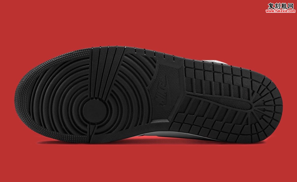 低调的华丽：Air Jordan 1 Mid ‘球场紫/亮芒果’ 以漆皮质感与精妙撞色诠释2026年初新美学